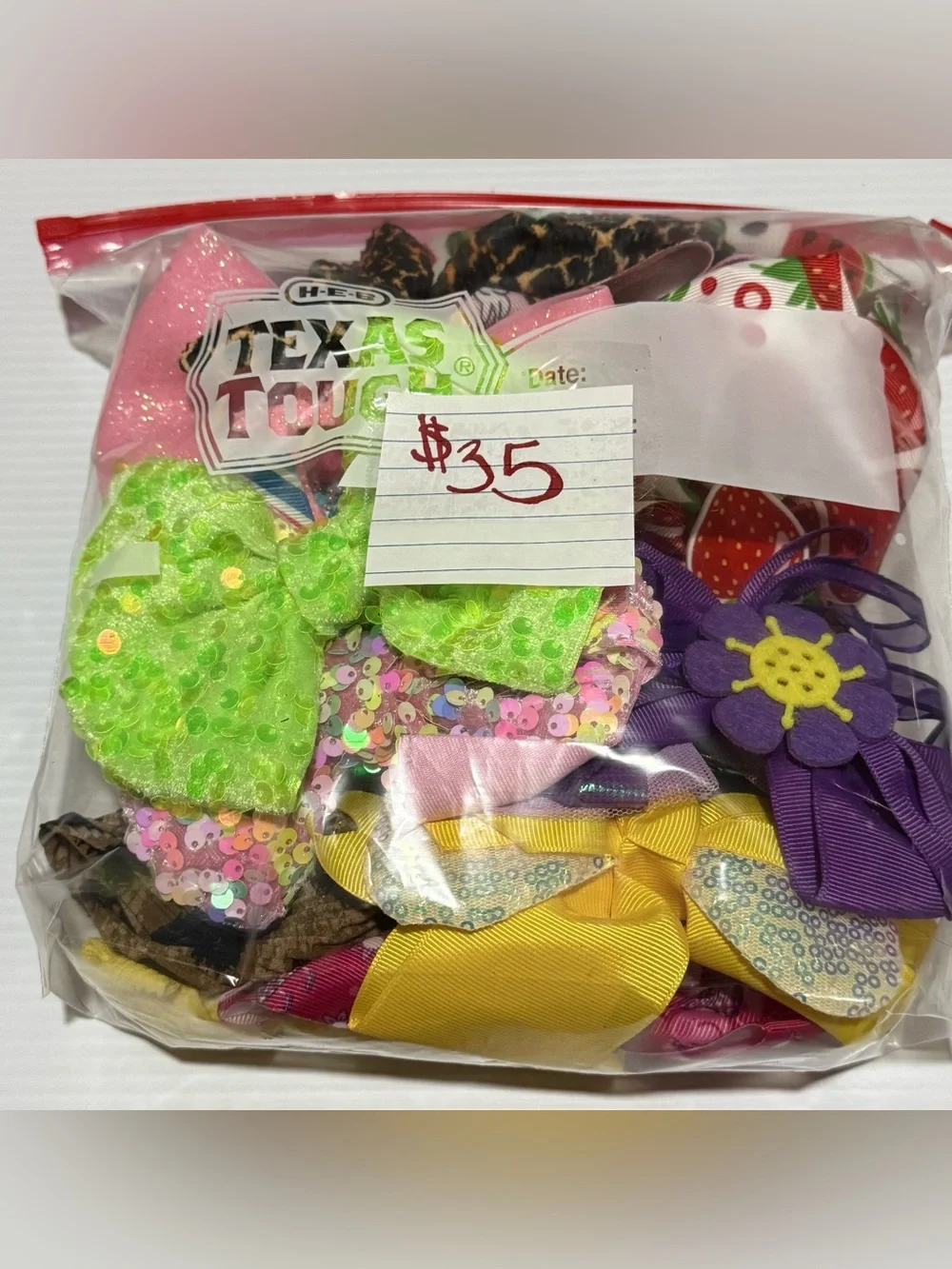 Lot of 18 Bows and Hair Ribbons
